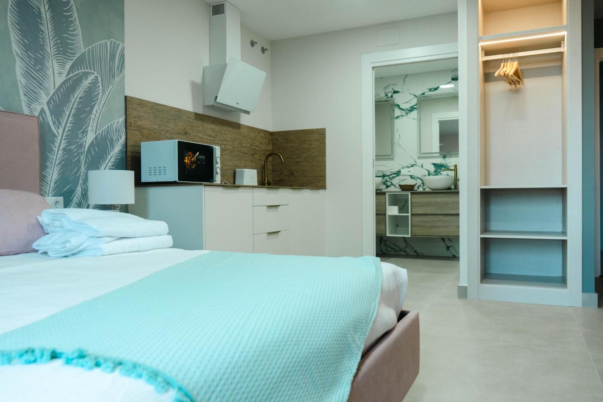 Apartamentos La Posada Кориа Экстерьер фото