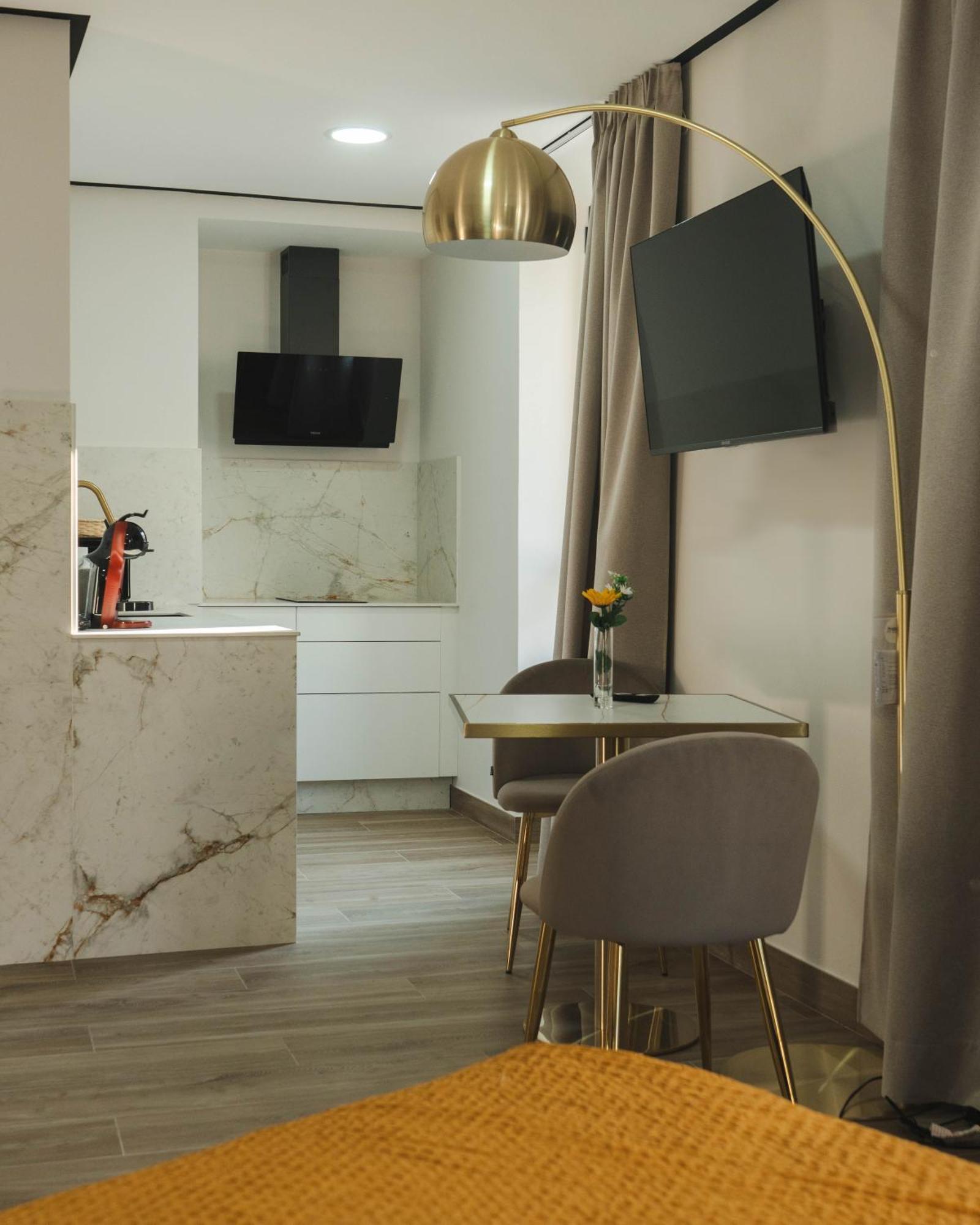 Apartamentos La Posada Кориа Экстерьер фото